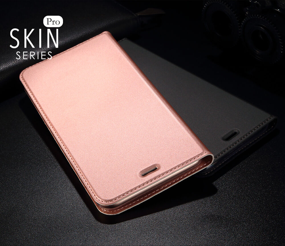 Prevlečna torba Dux Ducis s stojalom za iPhone 7 Plus / 8 Plus - temno modra