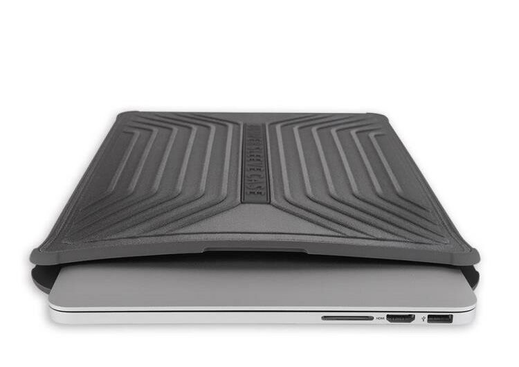 Trajna torbica za potovanje za MacBook 13