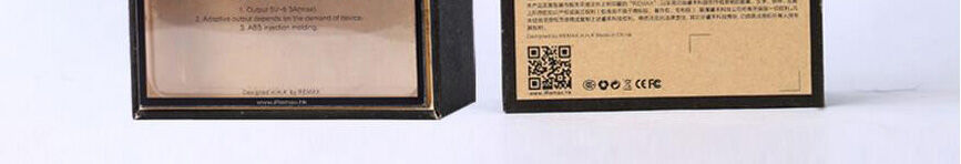 Avtomobilski polnilec REMAX s tremi vrati za Apple iPhone / iPad / iPod - bela