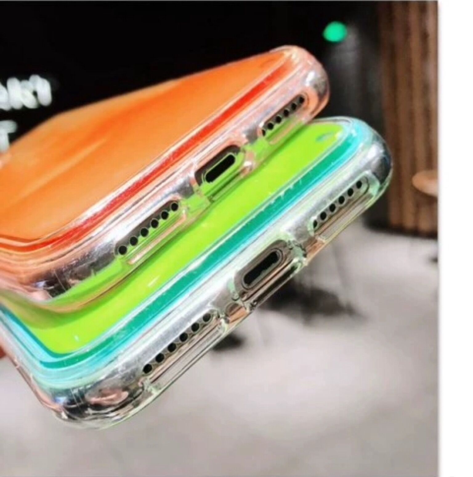 Prelivajoči ovitek, ki se sveti v temi za iPhone XS Max - vijolično-rdeča