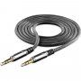 Cellularline Unique Design audio kabel z dvema priključkoma 3,5 mm jack za iPhone / iPad / iPod - črna