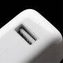 Polnilnik / adapter 12 W z priključkom USB za iPhone / iPad / iPod - bela