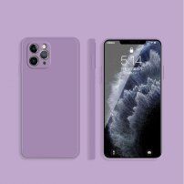Silikonski zaščitni ovitek z ravnimi robovi za iPhone 11 Pro Max - vijolična