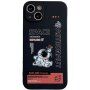 Etui iz mehke plastike astronavt za iPhone 12 Pro Max - črna