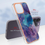 Zaščitni ovitek Marmor za iPhone 16 Pro - vijoličen