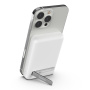 BELKIN BoostCharge MagSafe power bank s stojalom in USB-C priključkom za iPhone - 5.000 mAh - bel