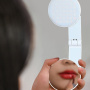 M29 vrtljiva selfie luč z ogledalom in MagSafe pritrditvijo za iPhone - bela