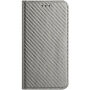 Preklopni etui z vzorcem ogljikovih vlaken za iPhone 16 Pro Max - siv