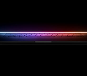 Apple je predstavil novi MacBook Pro z&nbsp;zmogljivejšimi čipi, več pomnilnika, boljšim zaslonom in še veliko več!