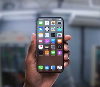 Apple za 20.&nbsp;obletnico telefona iPhone pripravlja revolucionarno prenovo. Bo prišel “iPhone v&nbsp;enem kosu stekla”?