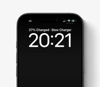 Ali vaš iPhone z&nbsp;operacijskim sistemom iOS 26 prikazuje, da se polni počasi? Izvedite, kaj to pomeni in kako to popraviti!