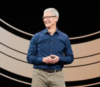 Apple se pripravlja na obdobje po Timu Cooku. Odhod direktorja lahko pride prej, kot pričakujemo!